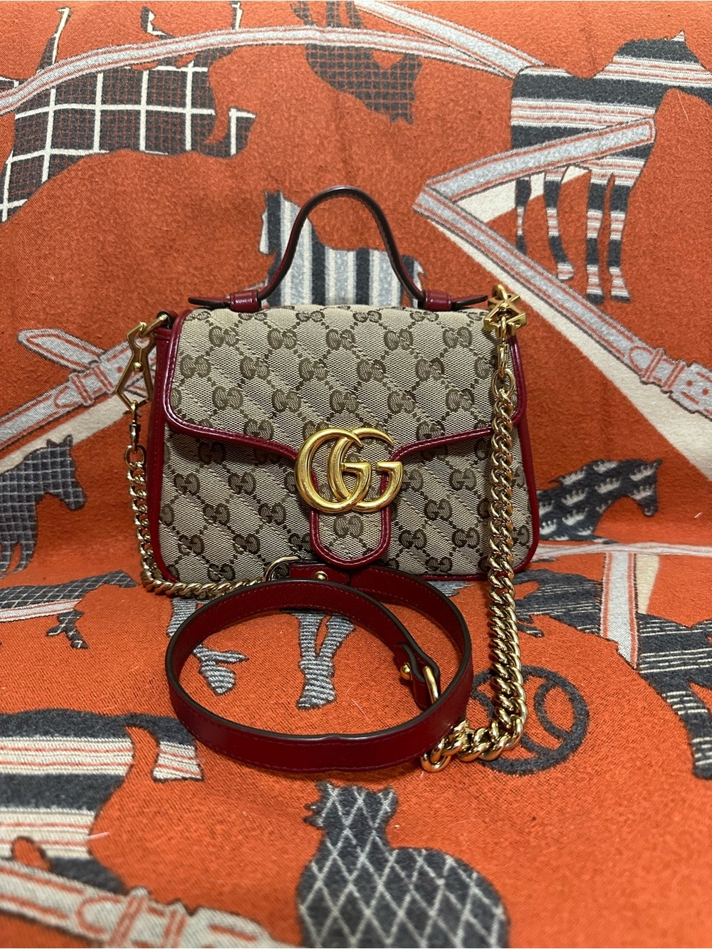 GUCCI ❤️🌟 BEIGE GG CANVAS TOP HANDLE SATCHEL W/ CHERRY RED TRIMMING ⭐️